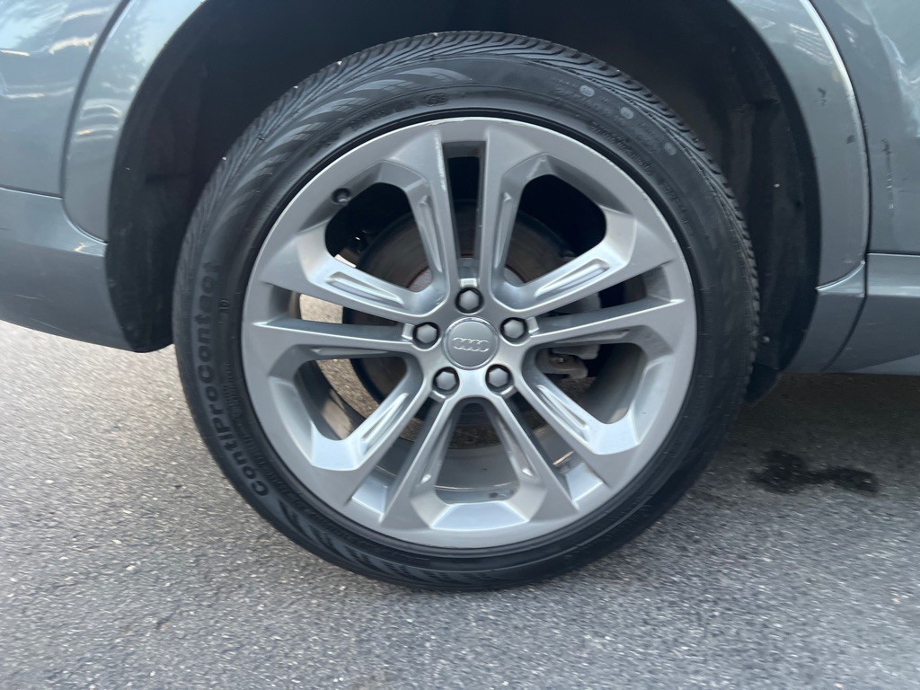 2017 Audi Q3 Image 43
