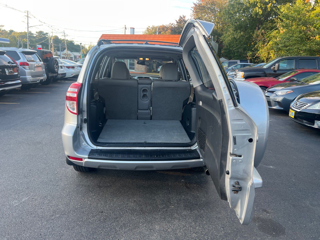 2012 Toyota Rav4 Image 5