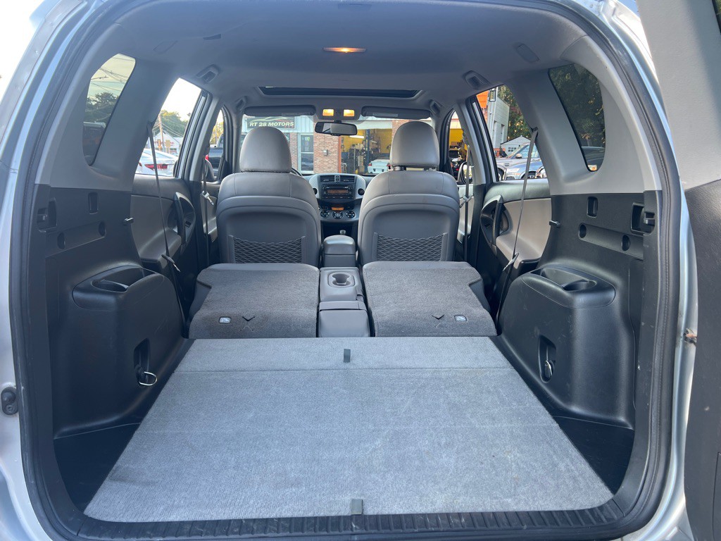 2012 Toyota Rav4 Image 6