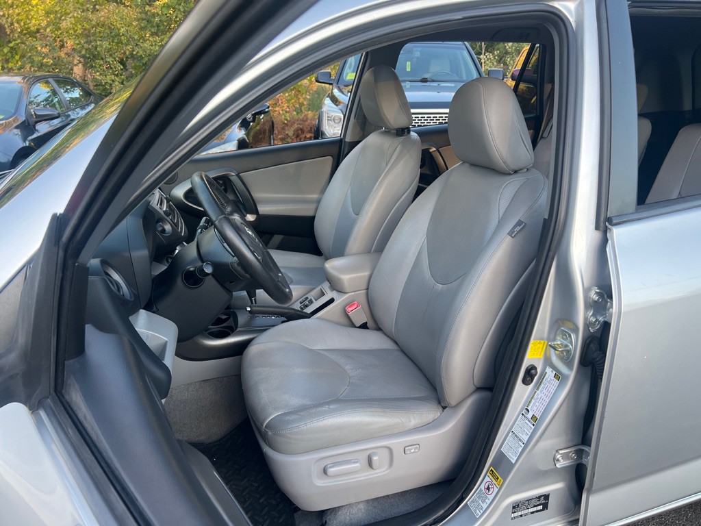 2012 Toyota Rav4 Image 14
