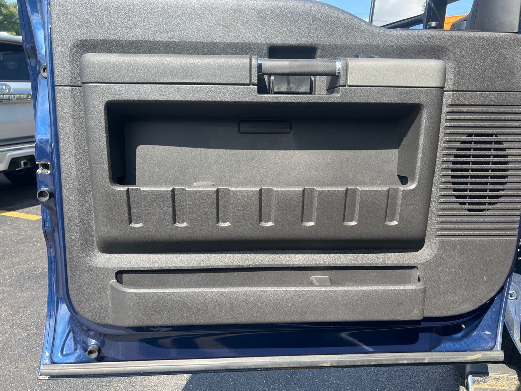2012 Ford F-350 Image 9