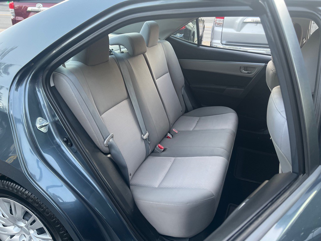 2014 Toyota Corolla Image 16