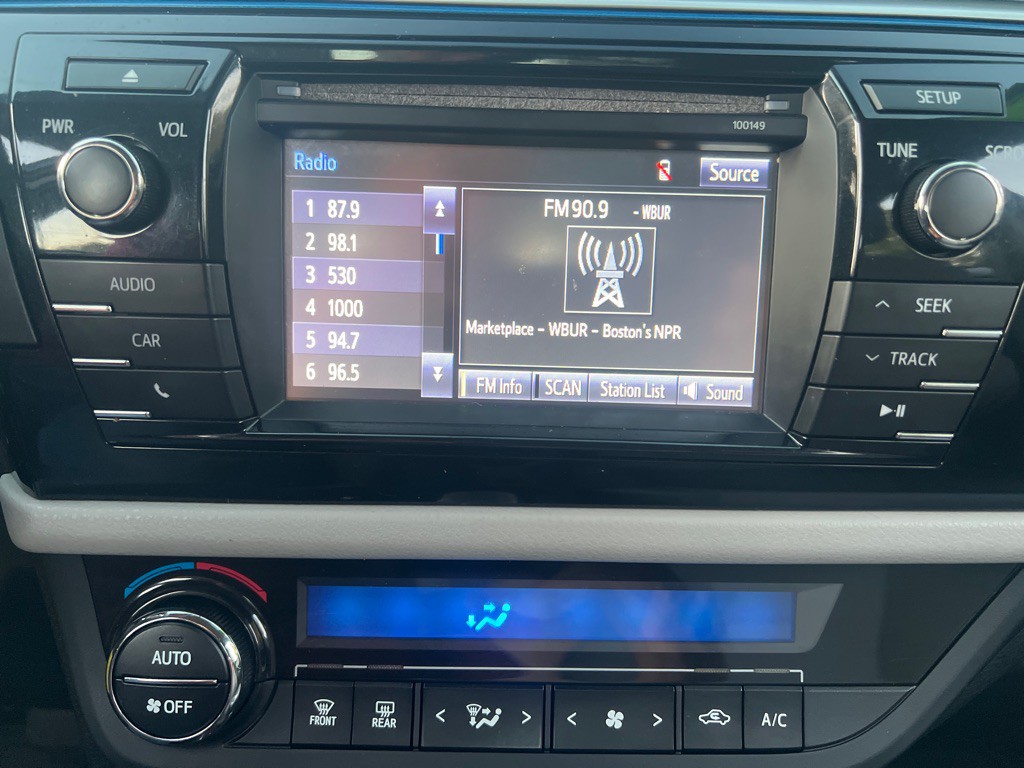 2014 Toyota Corolla Image 22