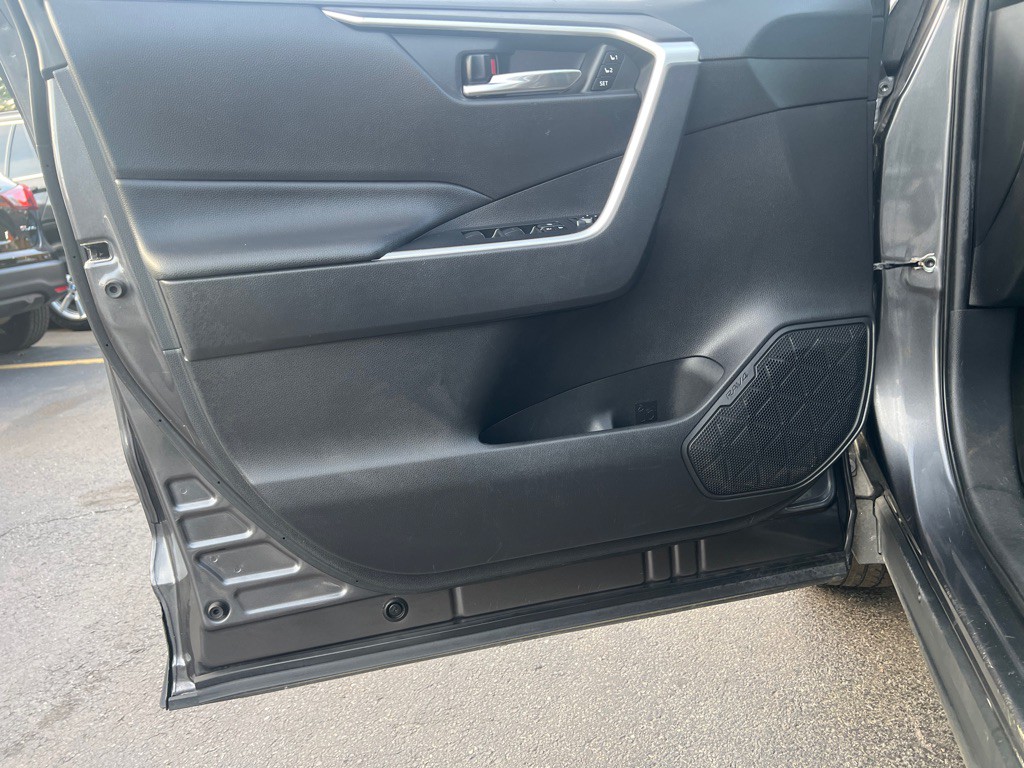 2021 Toyota Rav4 Image 11