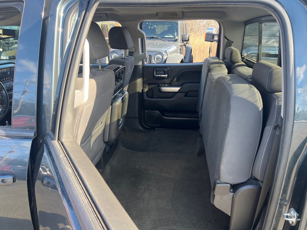 2018 Chevrolet Silverado 1500 Image 18