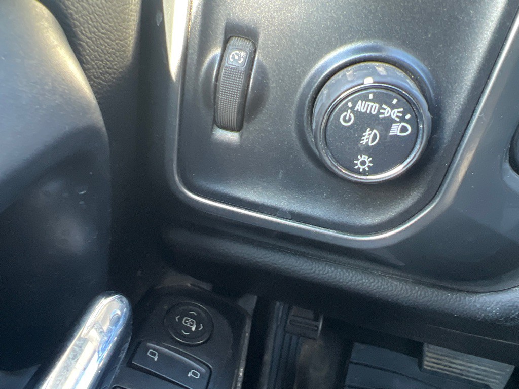 2018 Chevrolet Silverado 1500 Image 20