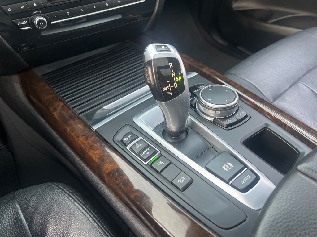 2015 BMW X5 Image 34