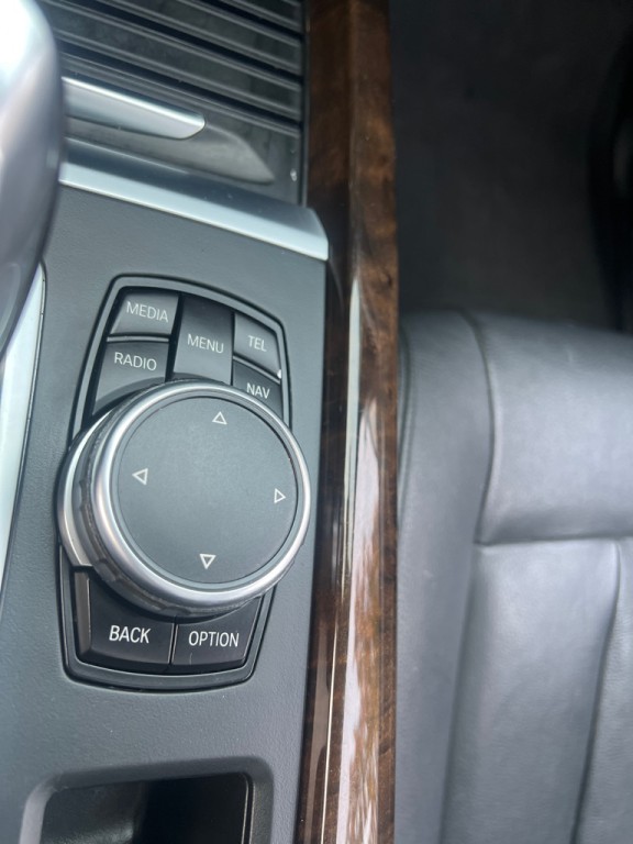2015 BMW X5 Image 35