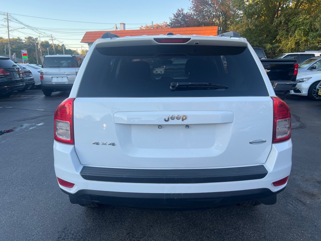2013 Jeep Compass Image 4
