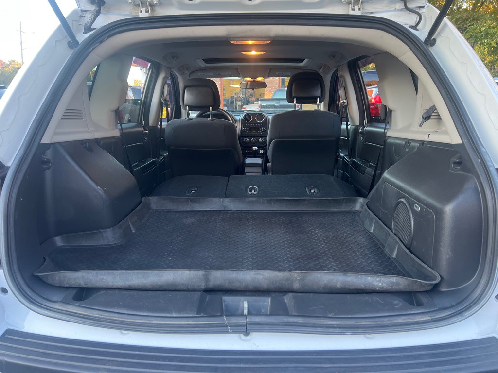 2013 Jeep Compass Image 6