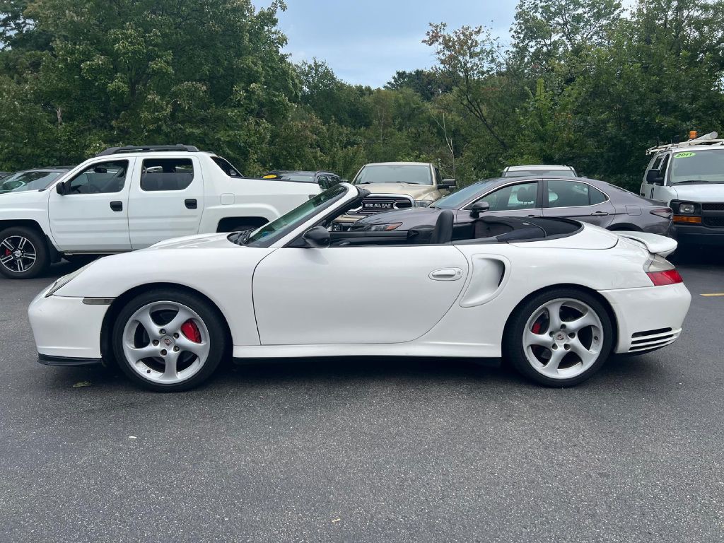 2004 Porsche 911 Image 4