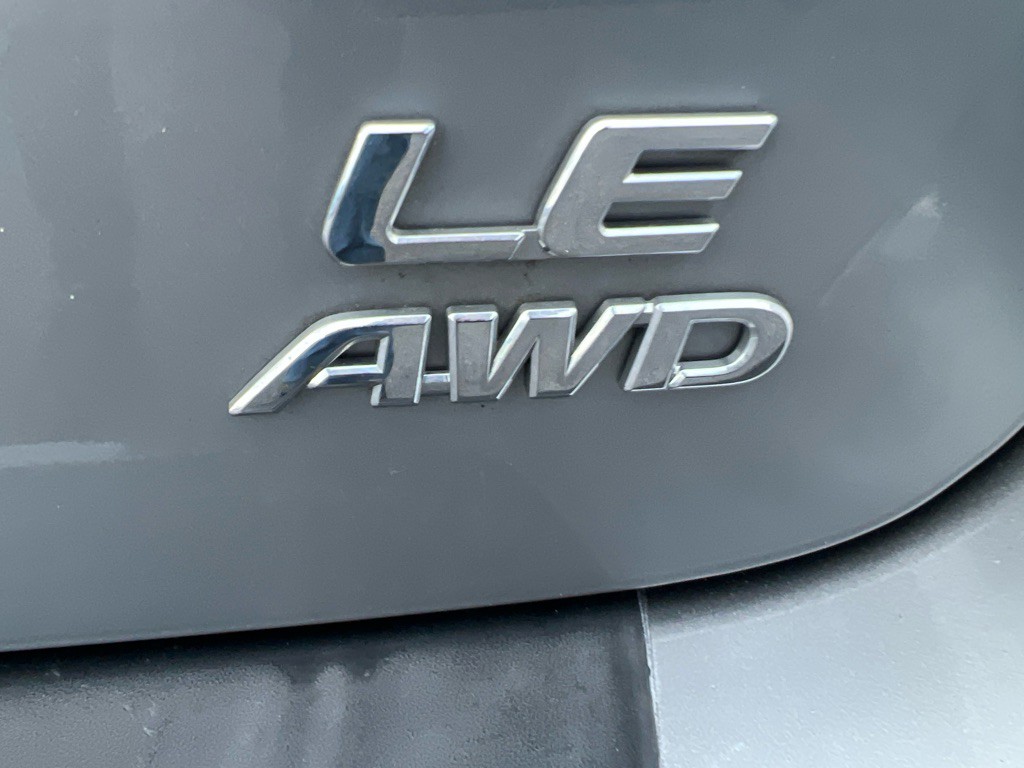 2013 Toyota Sienna Image 37