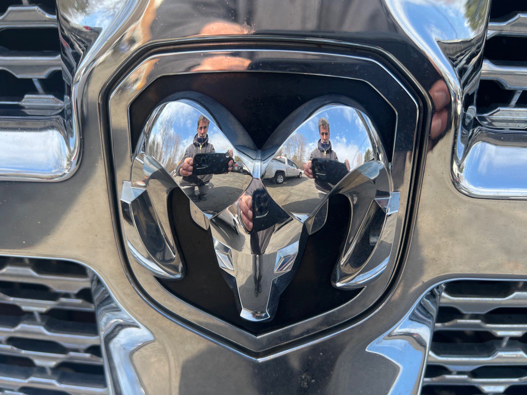 2014 RAM 2500 Image 36