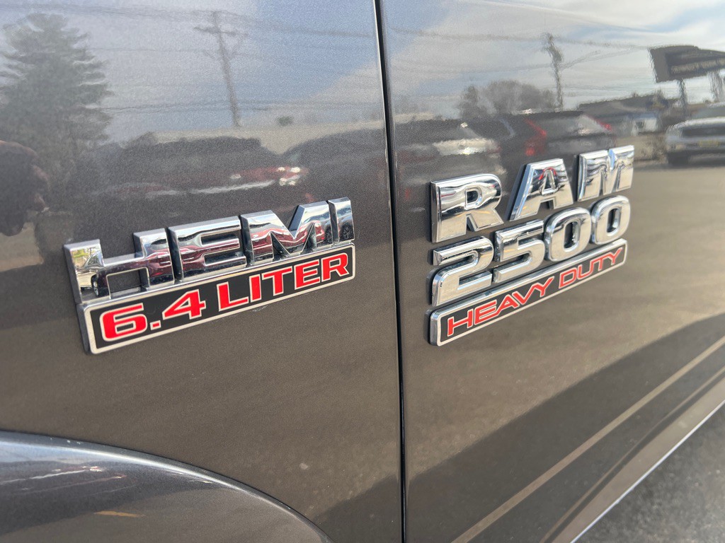 2014 RAM 2500 Image 37