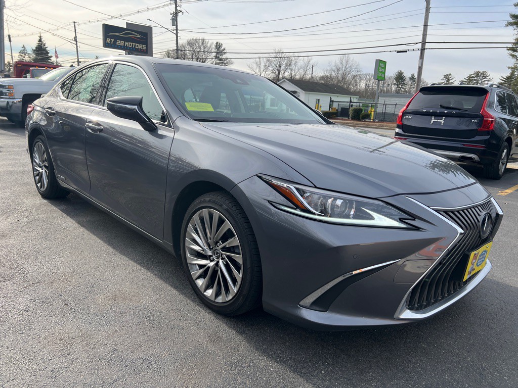 2019 Lexus ES 300 Image 7