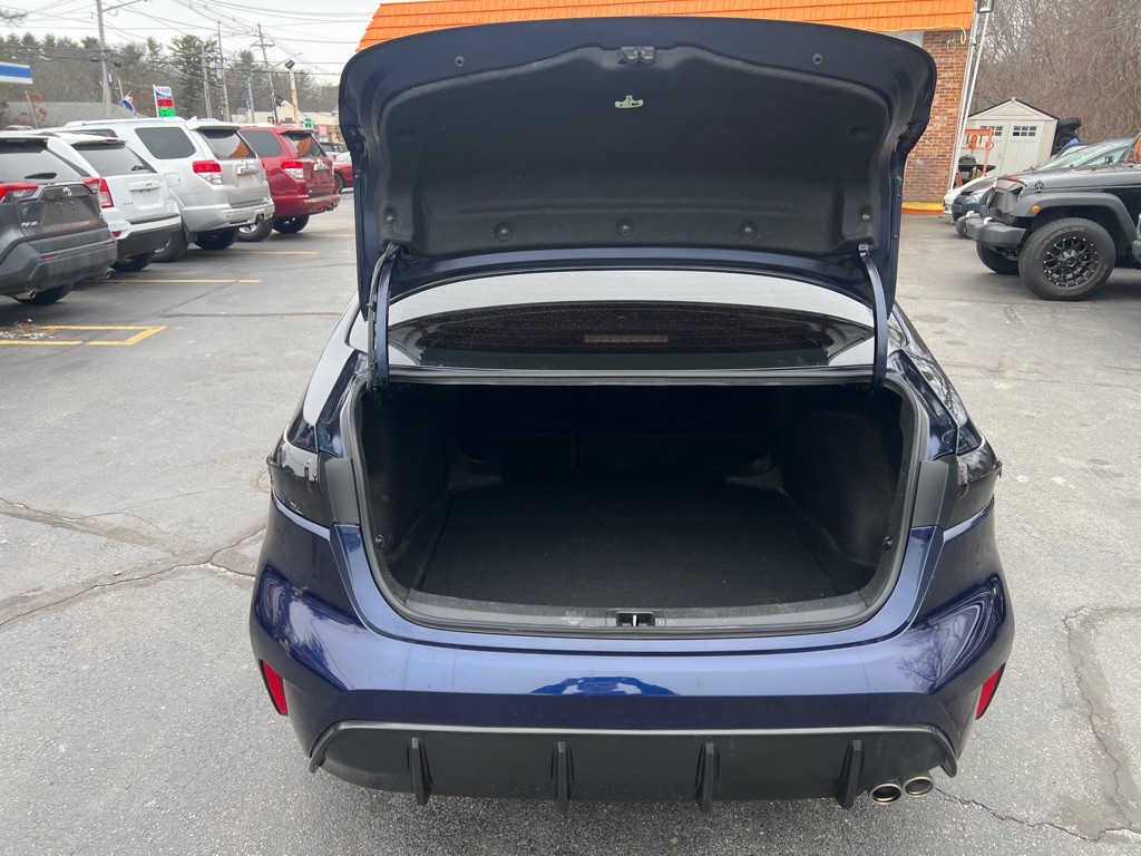 2024 Toyota Corolla Image 5