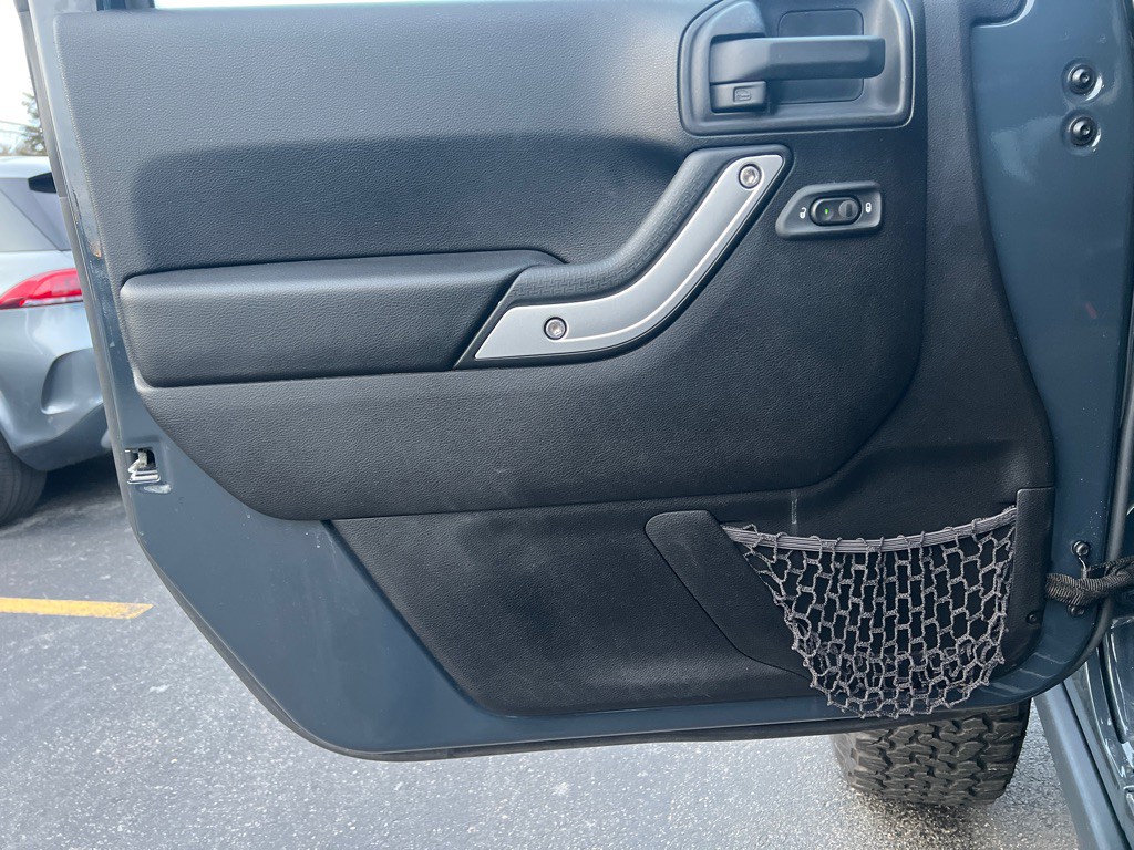 2016 Jeep Wrangler Unlimited Image 9