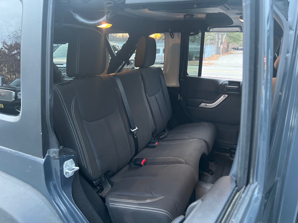 2016 Jeep Wrangler Unlimited Image 16