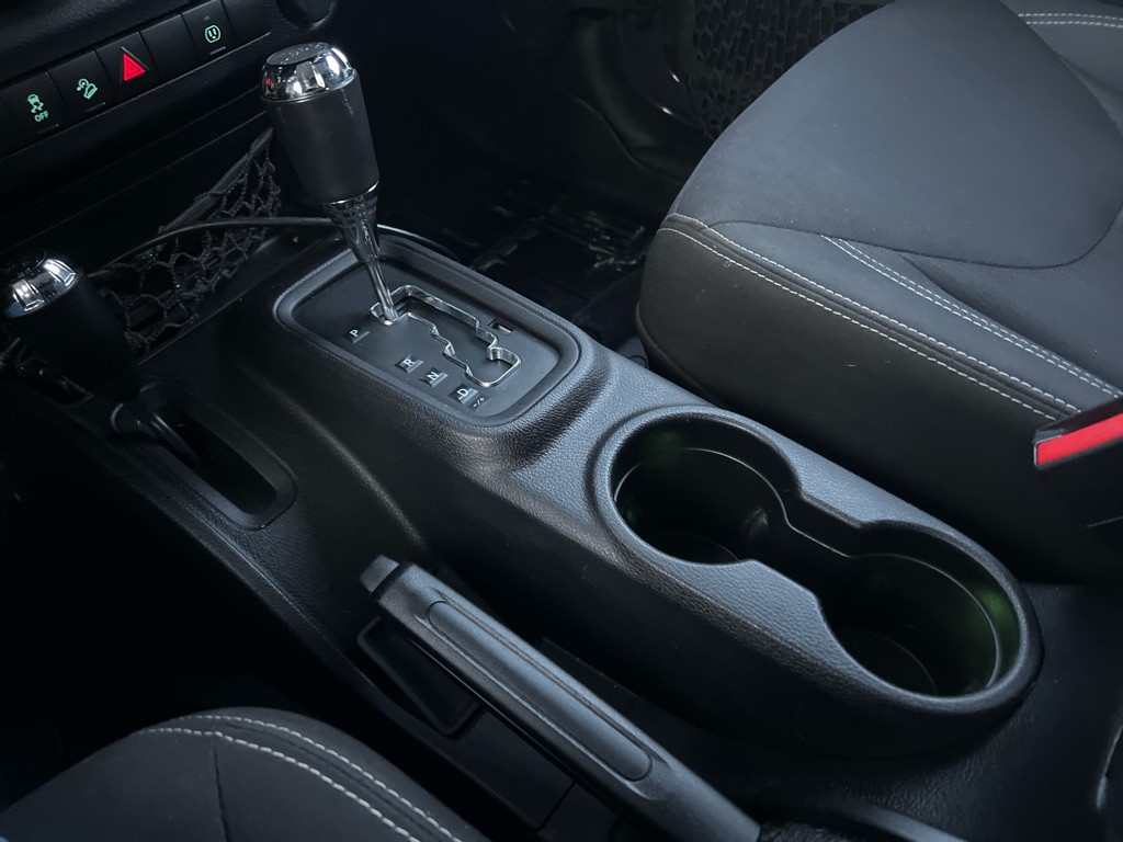 2016 Jeep Wrangler Unlimited Image 25