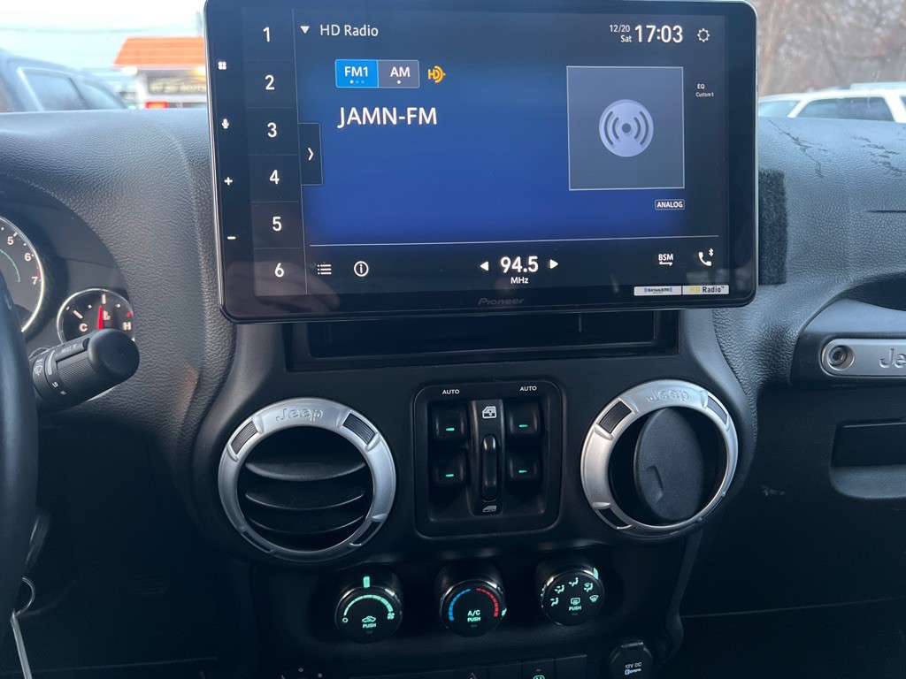 2016 Jeep Wrangler Unlimited Image 27