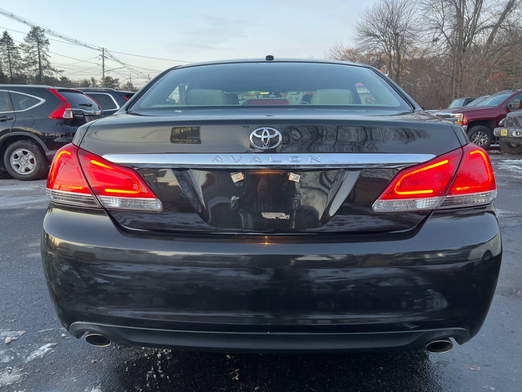 2012 Toyota Avalon Image 4
