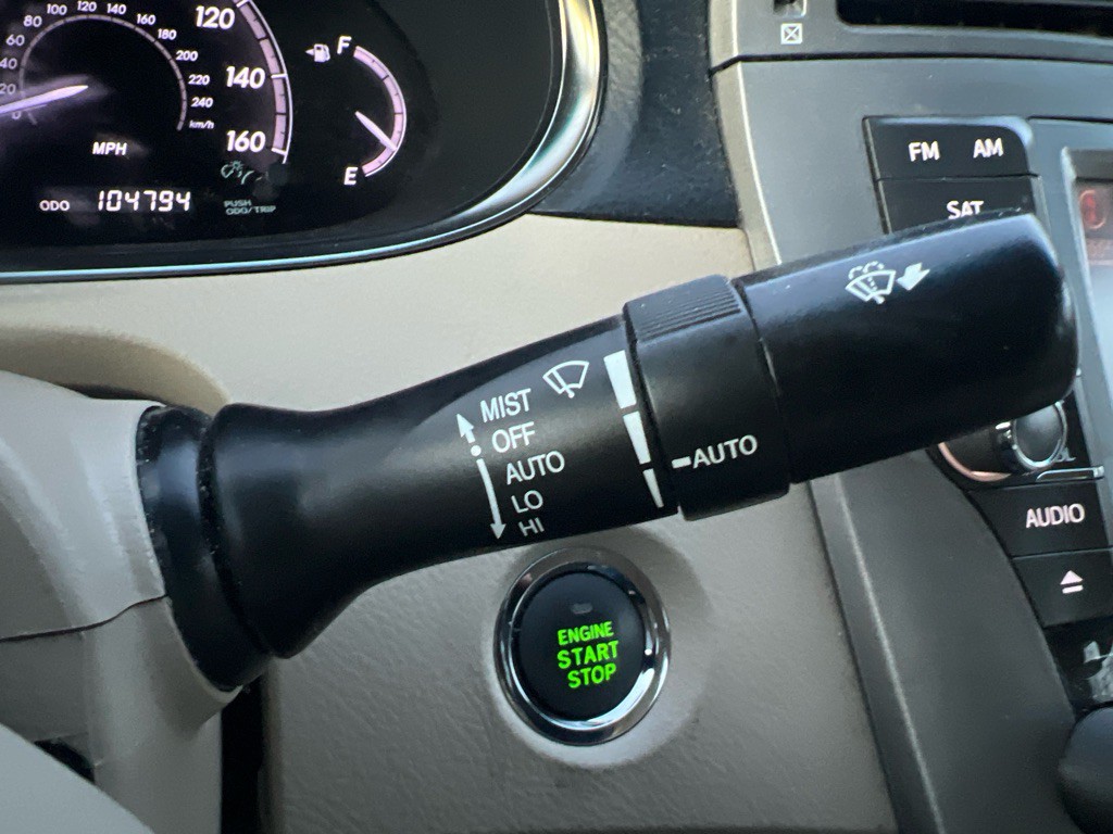 2012 Toyota Avalon Image 19