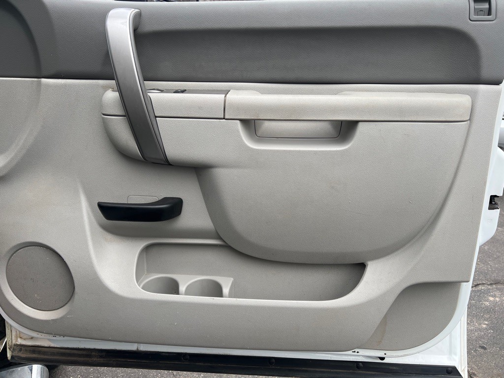 2013 GMC Sierra 2500 Image 11