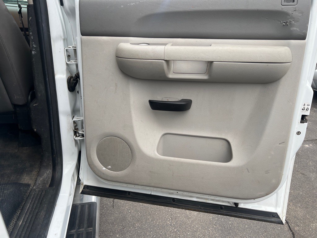 2013 GMC Sierra 2500 Image 12