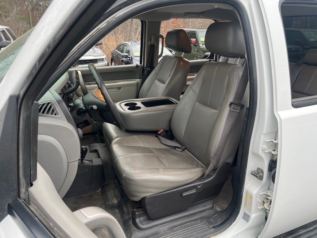 2013 GMC Sierra 2500 Image 13