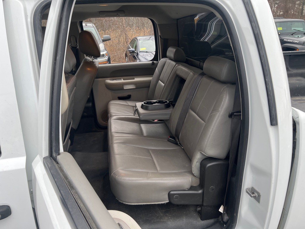 2013 GMC Sierra 2500 Image 14