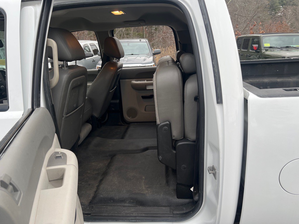 2013 GMC Sierra 2500 Image 17