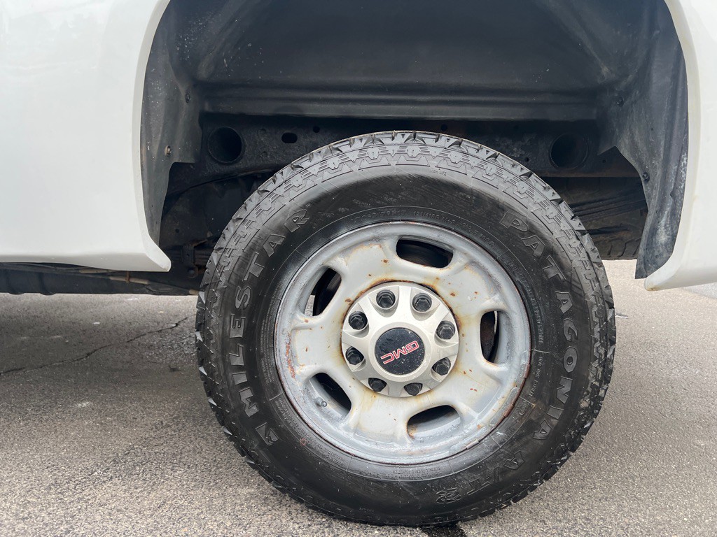 2013 GMC Sierra 2500 Image 28