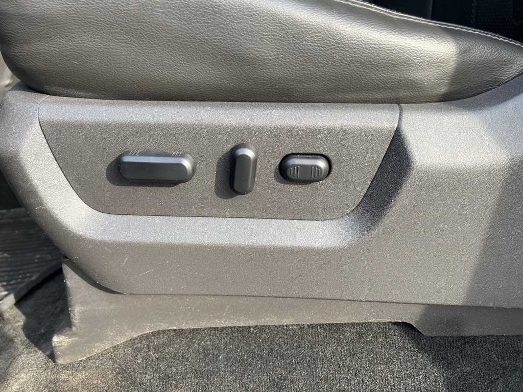 2012 Ford F-250 Image 32