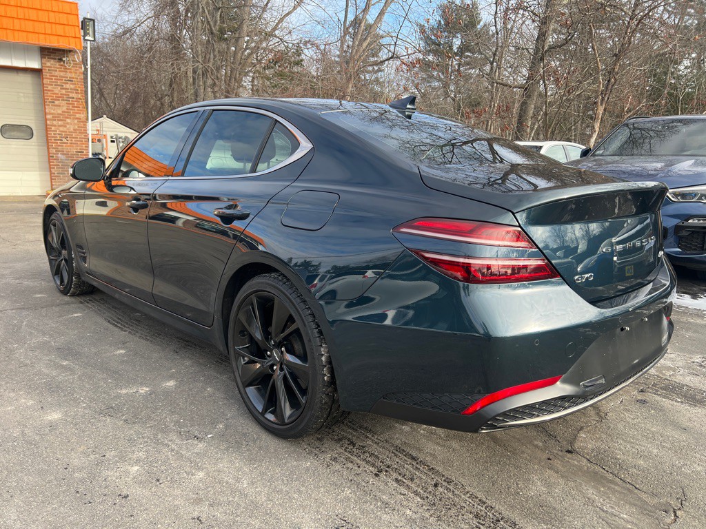 2023 Genesis G70 Image 3