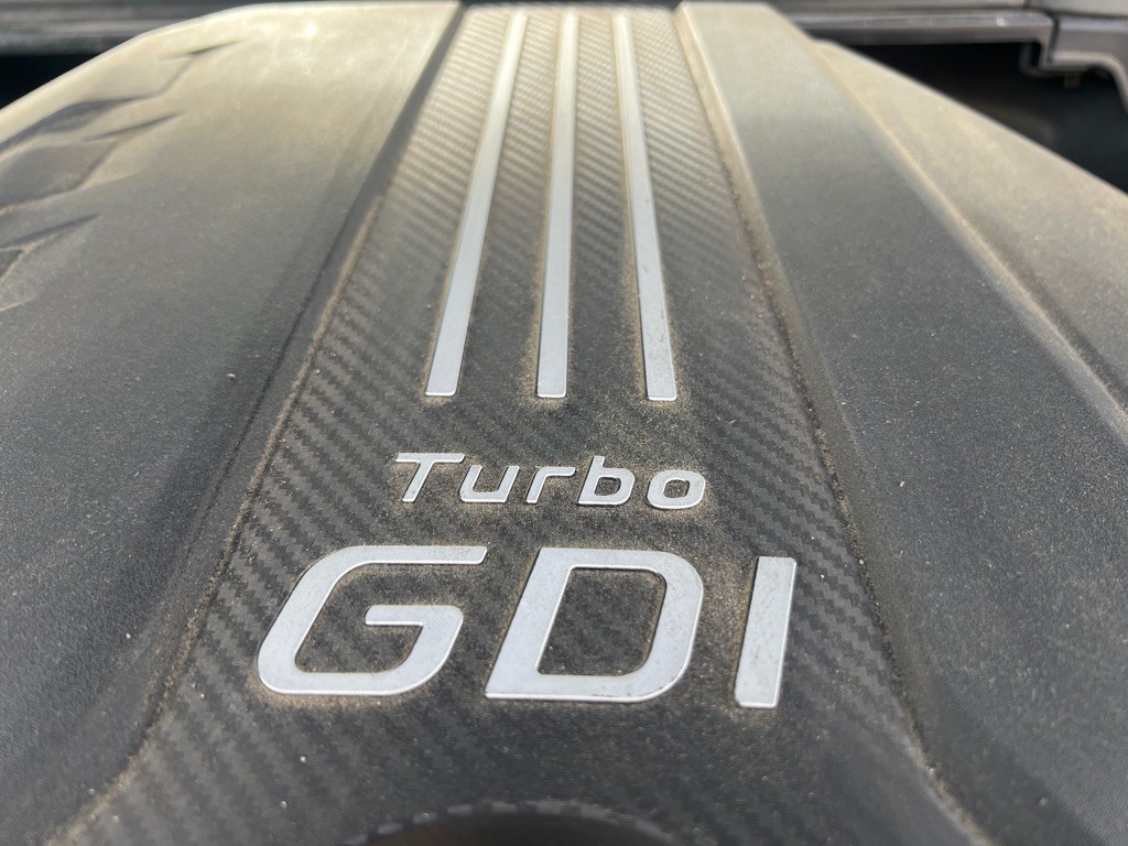 2023 Genesis G70 Image 38