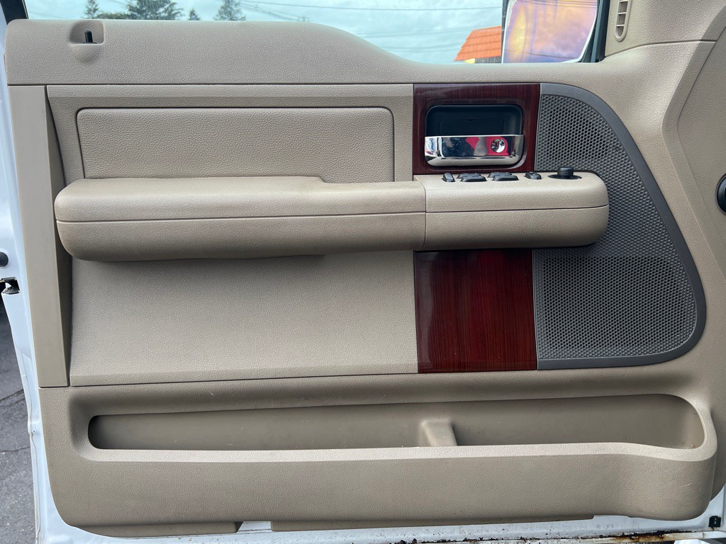 2007 Ford F-150 Image 10