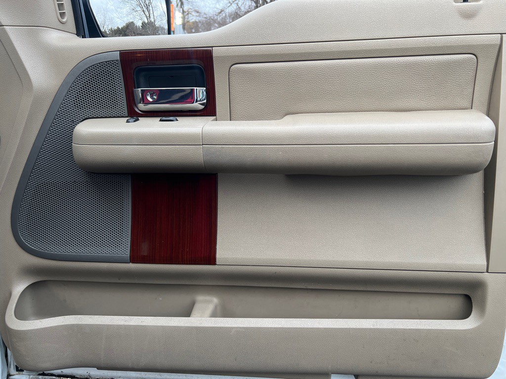 2007 Ford F-150 Image 12