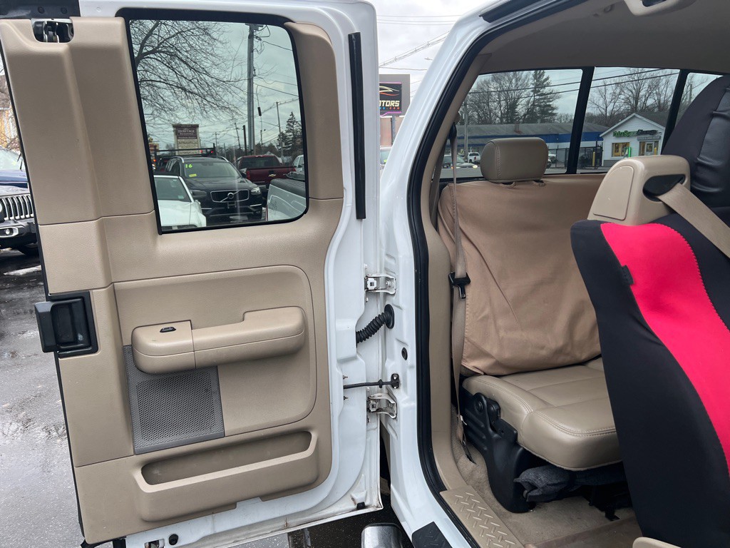 2007 Ford F-150 Image 13