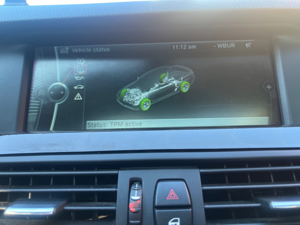 2011 BMW 5 Series Image 30