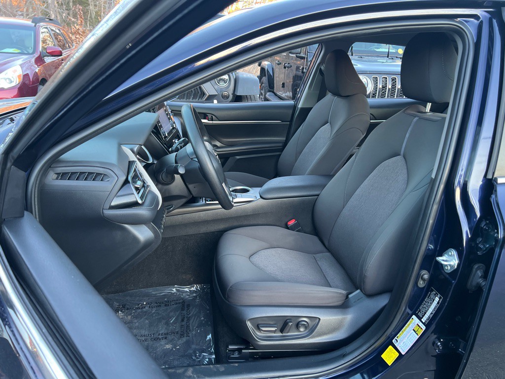 2022 Toyota Camry Image 14