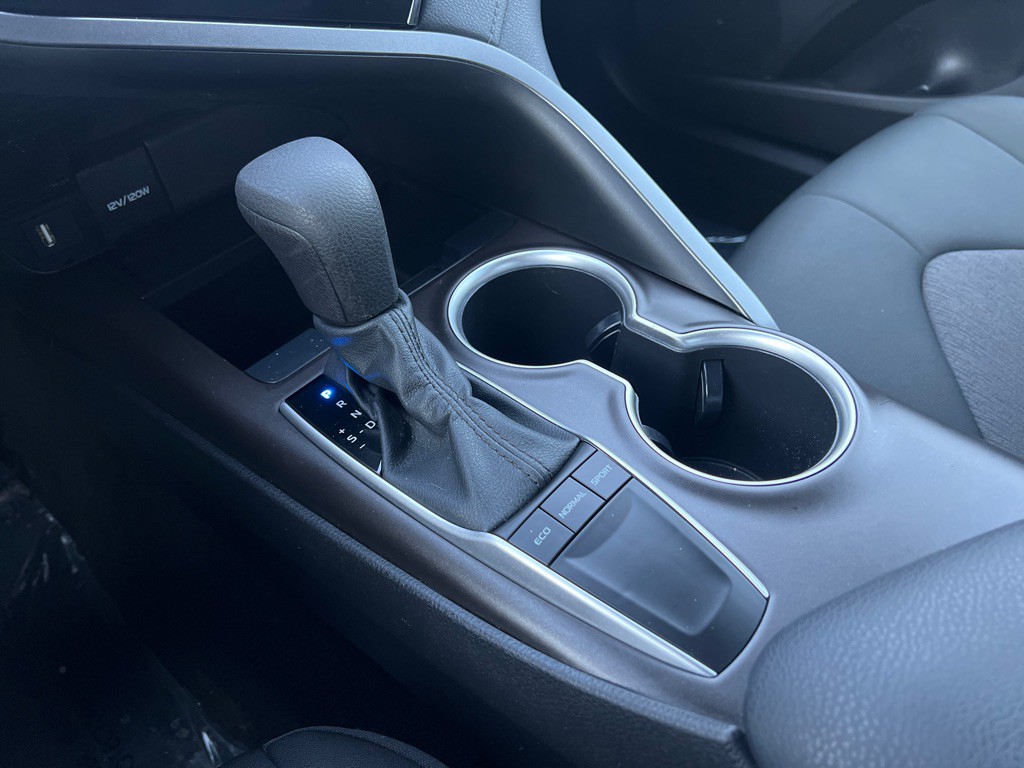 2022 Toyota Camry Image 27