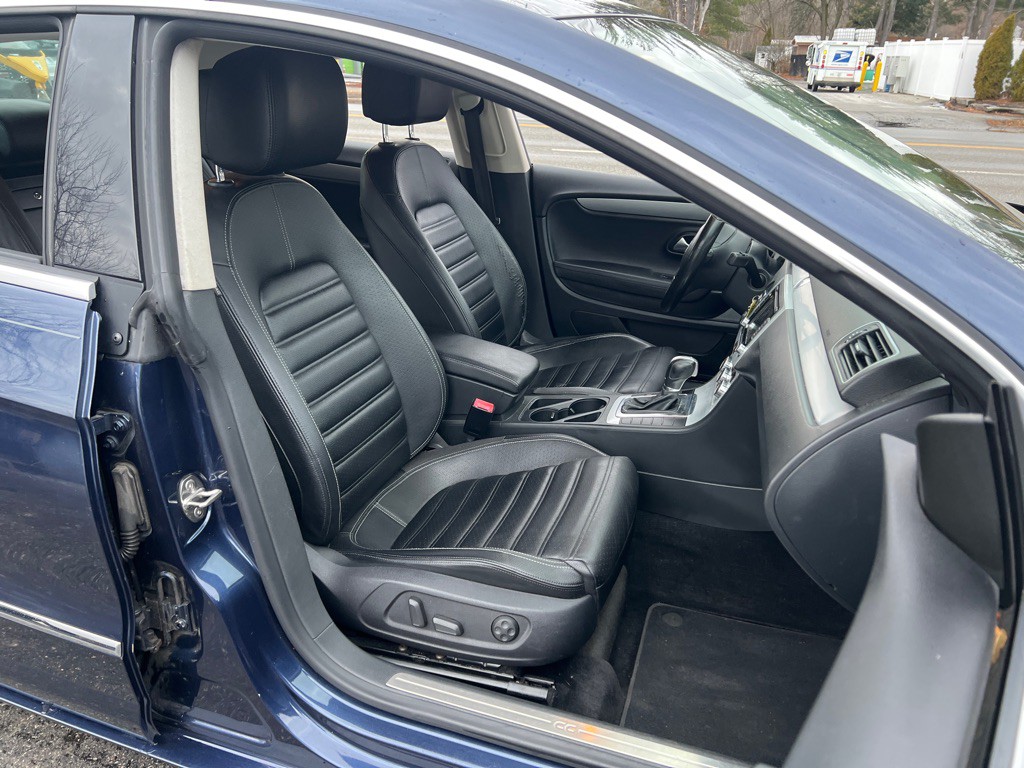 2013 Volkswagen CC Image 18