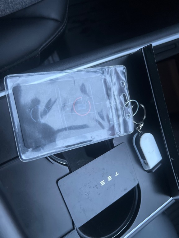 2020 Tesla Model Y Image 26