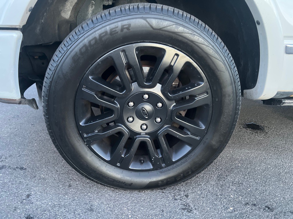 2013 Ford F-150 Image 28