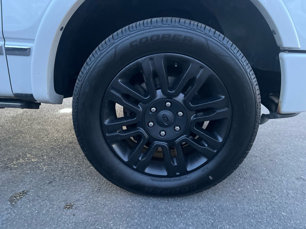 2013 Ford F-150 Image 30