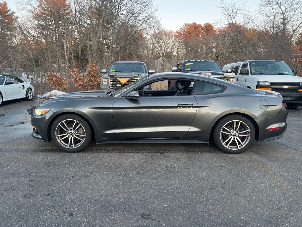 2015 Ford Mustang Image 2