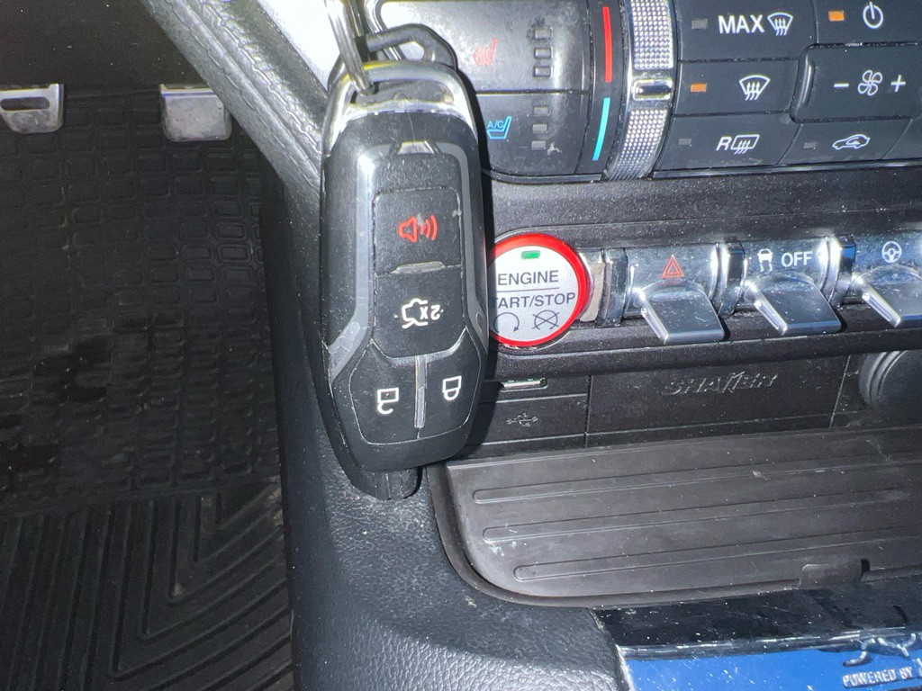 2015 Ford Mustang Image 32