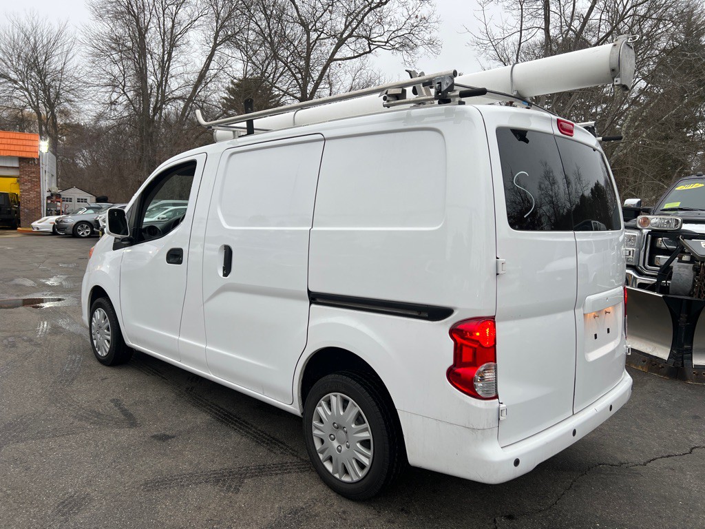 2020 Nissan NV200 Image 2