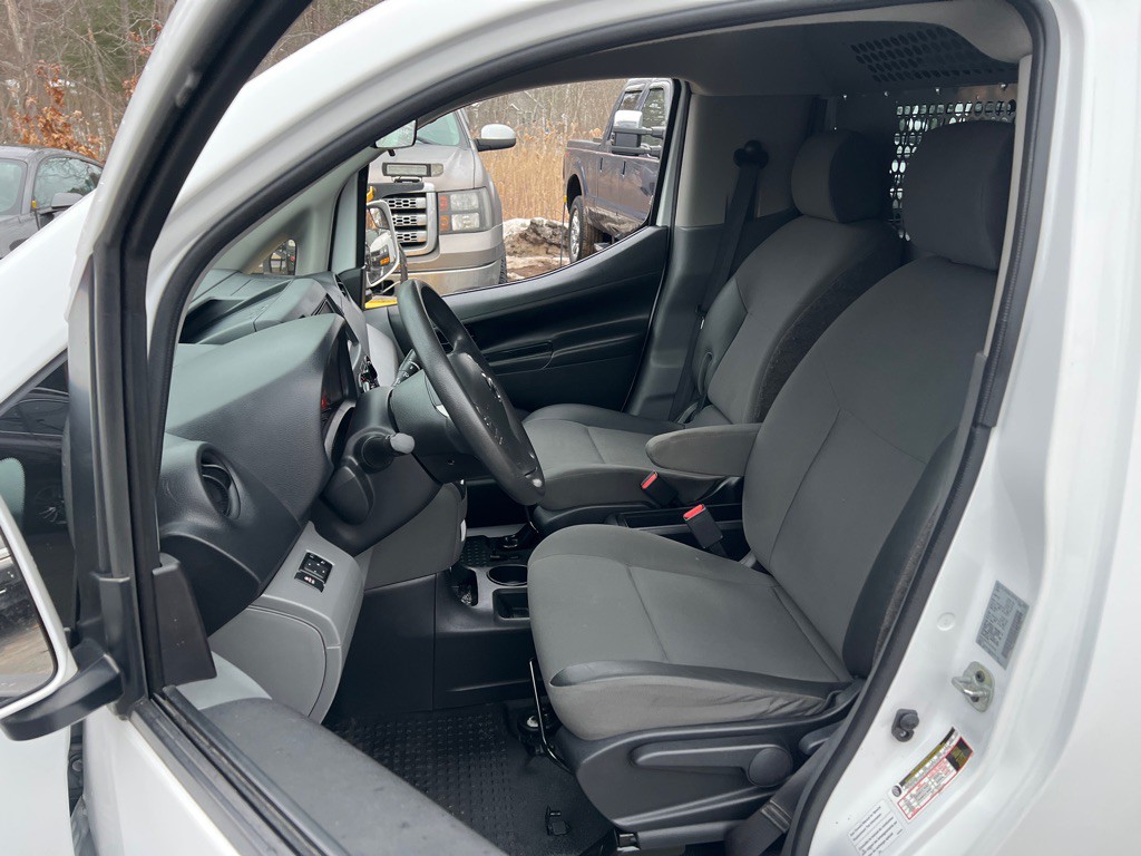 2020 Nissan NV200 Image 13