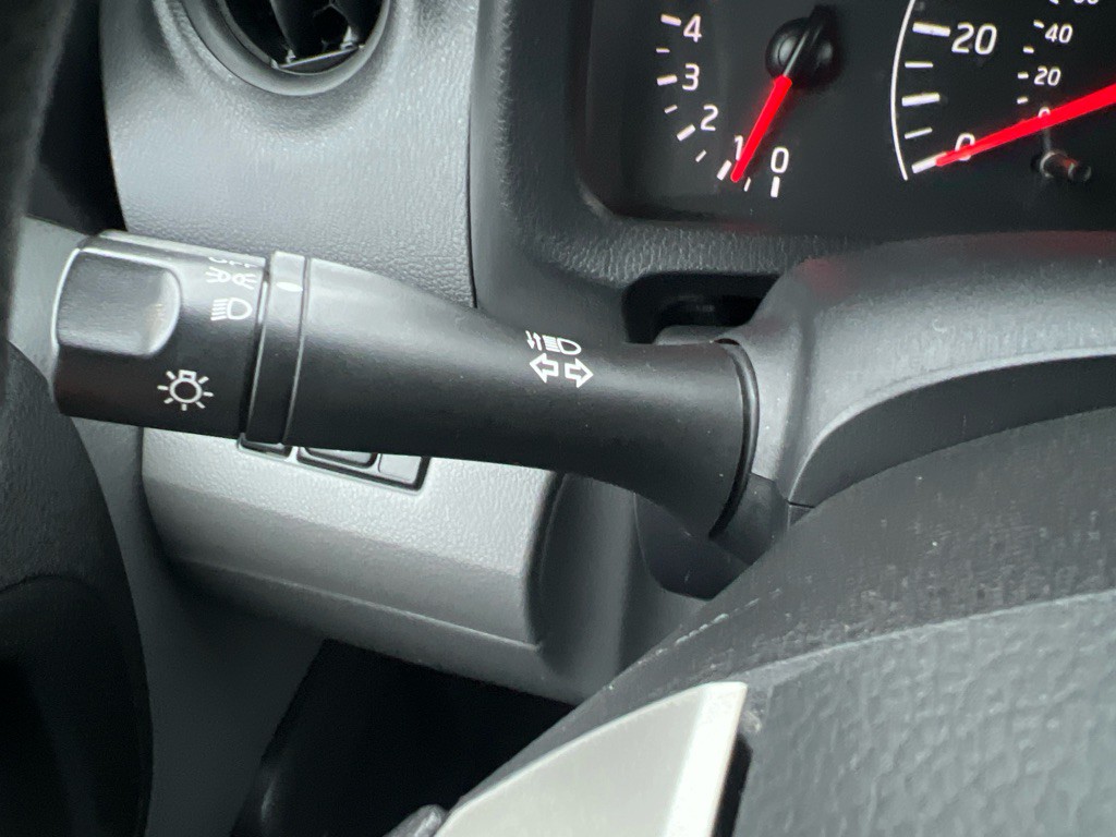 2020 Nissan NV200 Image 16